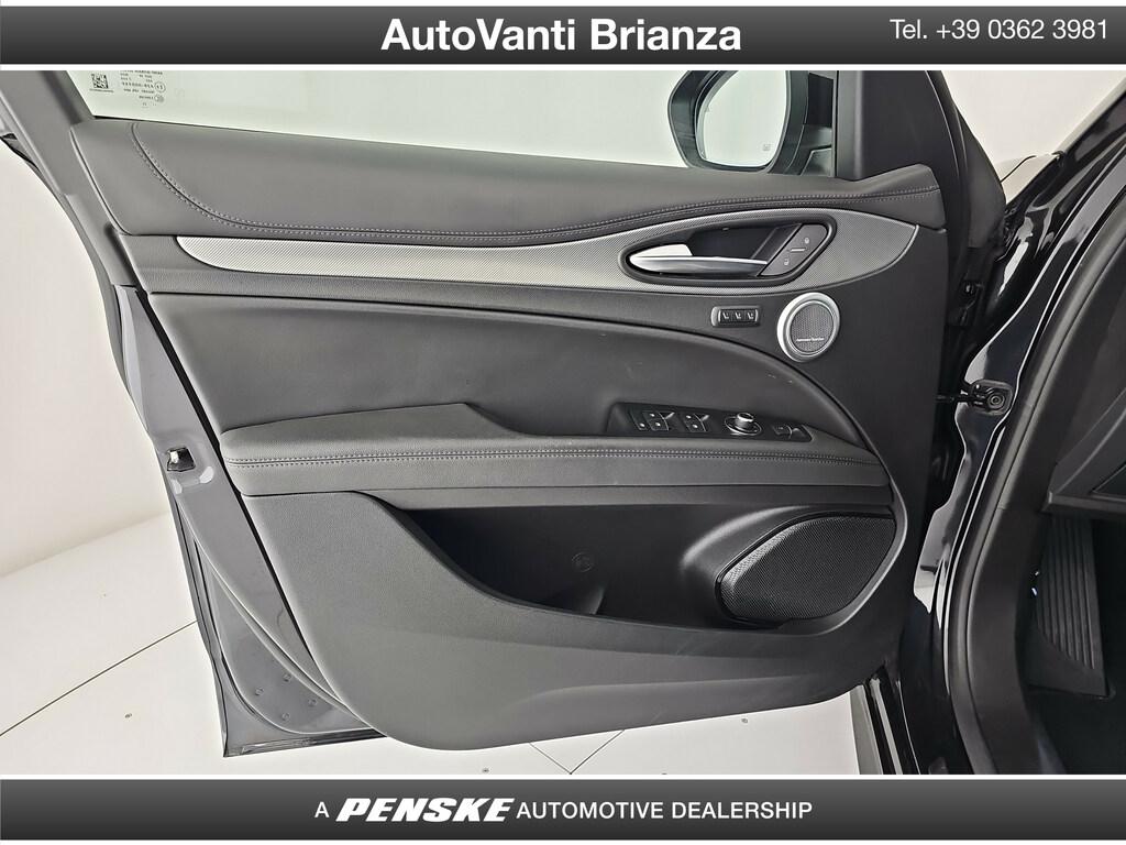 Alfa Romeo Stelvio 2.0 t Competizione Q4 280cv auto