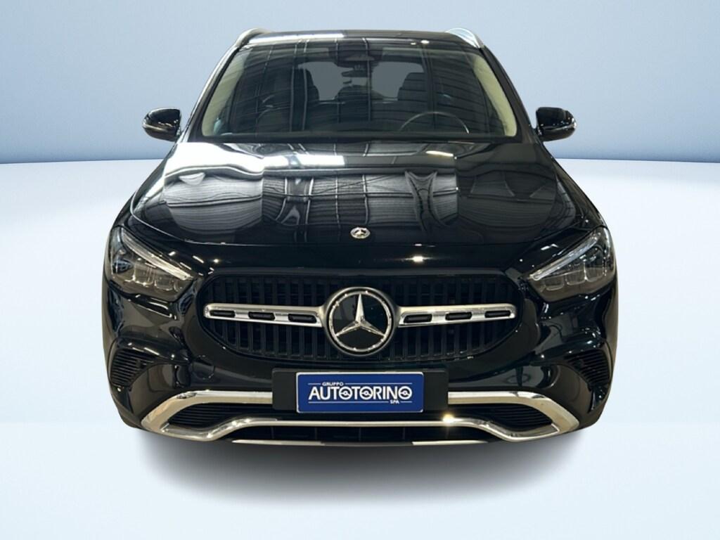Mercedes GLA 180 d Progressive Advanced auto