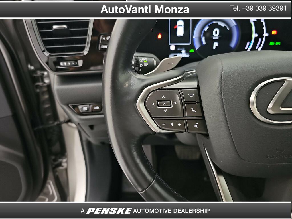 Lexus NX 2.5 plug-in Premium 4wd e-cvt