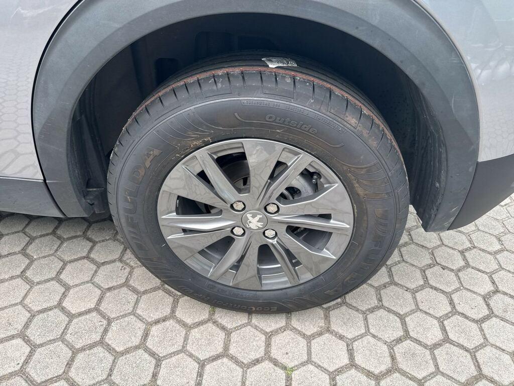 Peugeot 2008 1.2 puretech Allure Pack s&s 130cv