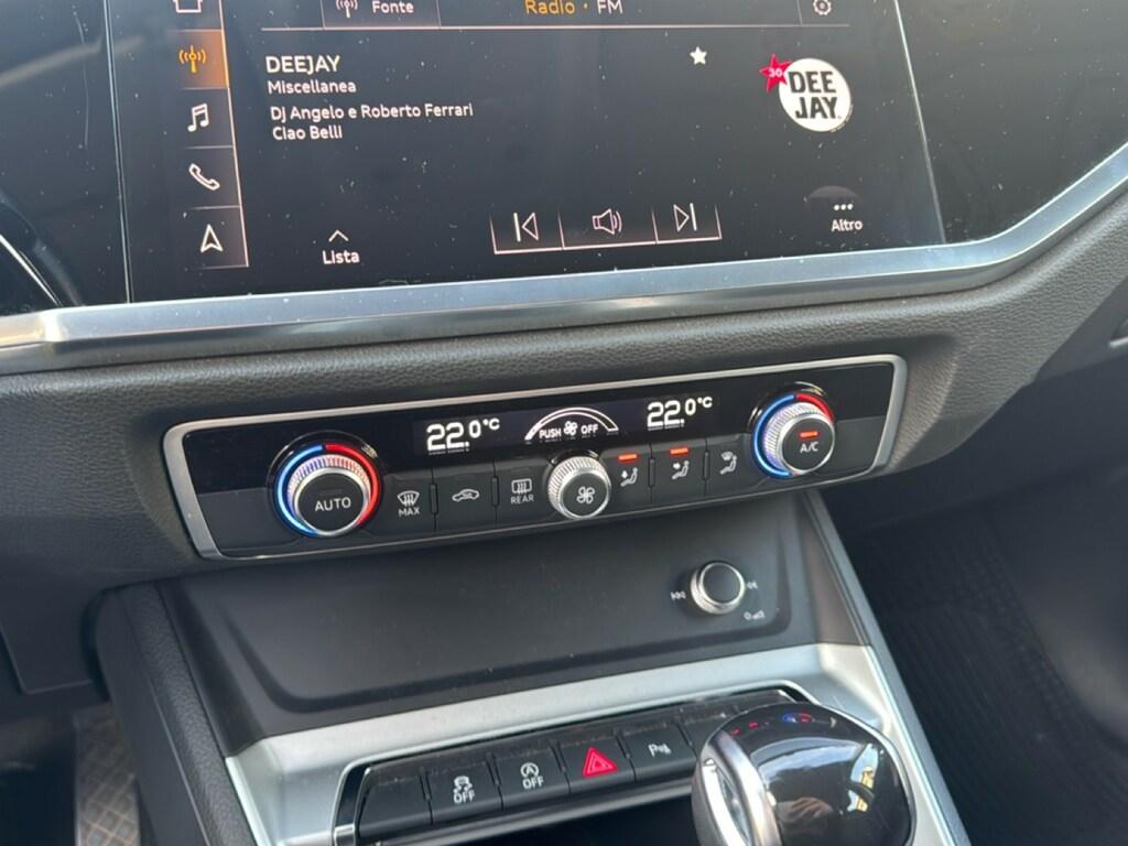 Audi Q3 35 1.5 tfsi Business Advanced s-tronic