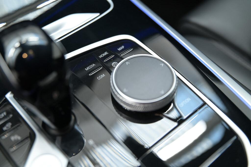 BMW X5 xdrive30d mhev 48V Msport auto