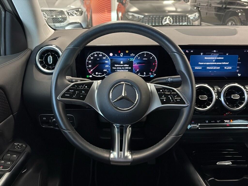 Mercedes GLA 180 d Progressive Advanced auto