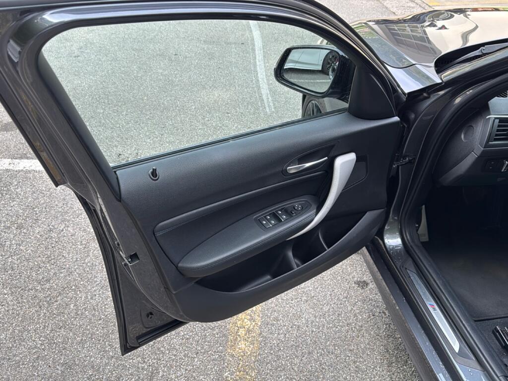 BMW Serie 1 118i Msport 5p auto