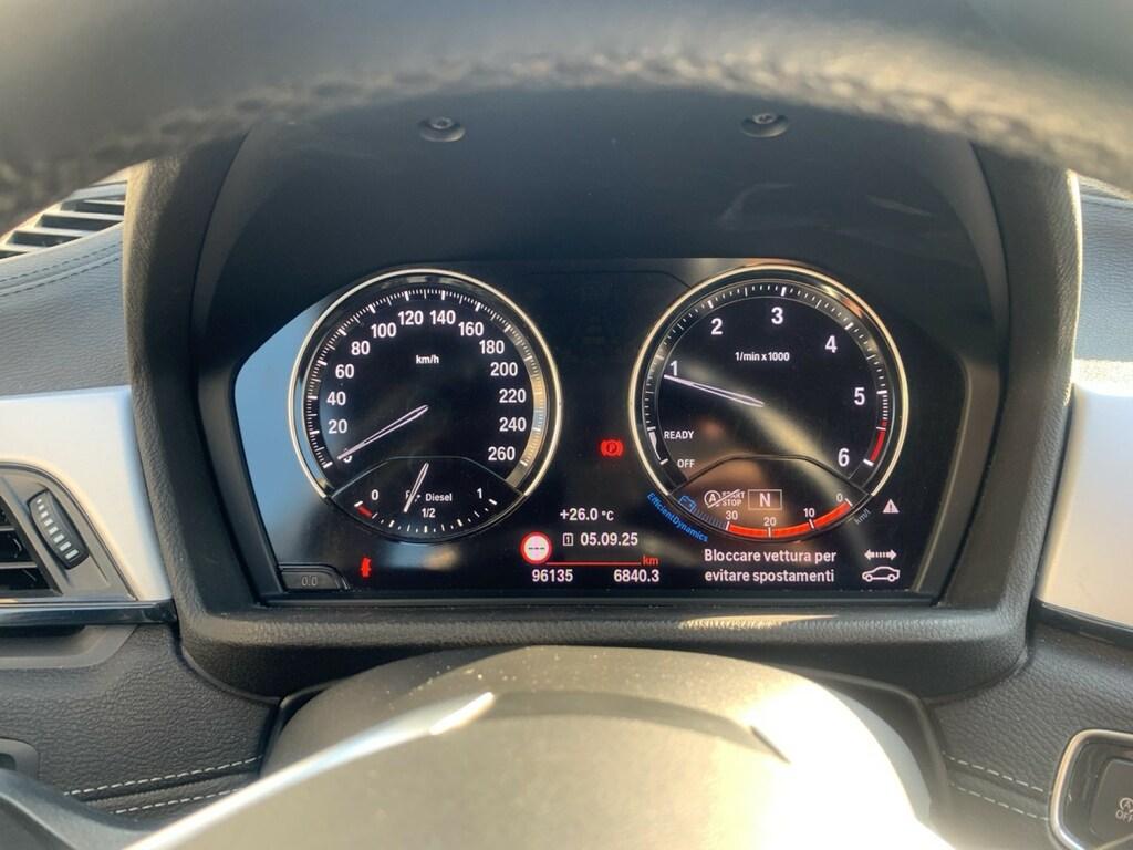 BMW X2 sdrive18d Business X auto