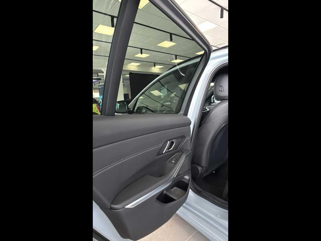 BMW Serie 3 320d Touring mhev 48V xdrive M Sport Pro auto