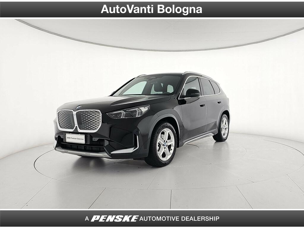 BMW iX1 edrive 20 X-Line