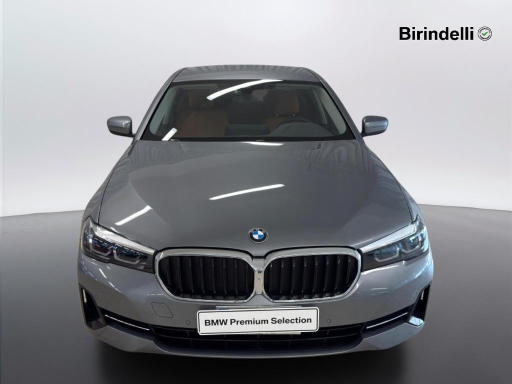 BMW Serie 5 520d mhev 48V xdrive Business auto