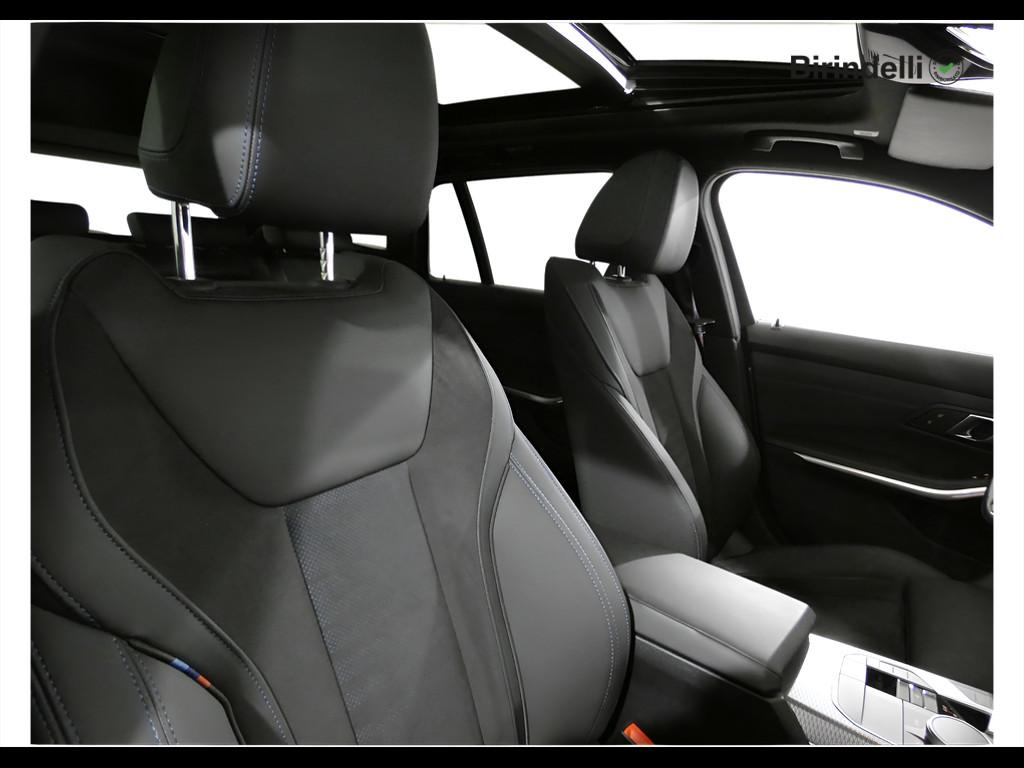 BMW Serie 3 320d Touring mhev 48V Msport auto