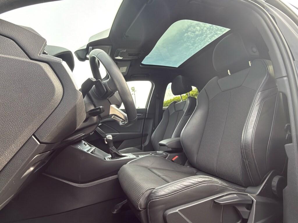Audi Q3 Sportback 40 2.0 tdi Identity Black quattro 193cv s-tronic