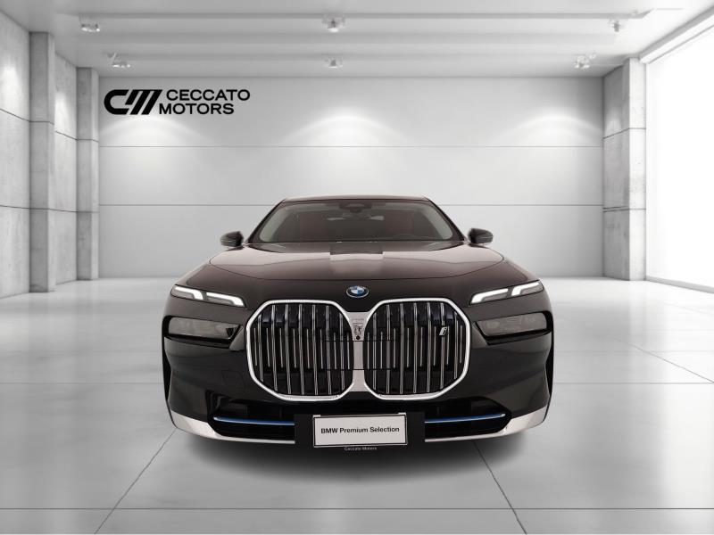 BMW Serie 7 i7 xdrive60