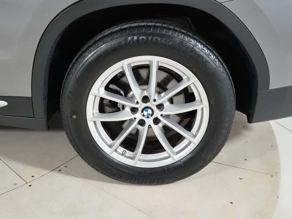 BMW X3 xdrive20d mhev 48V auto