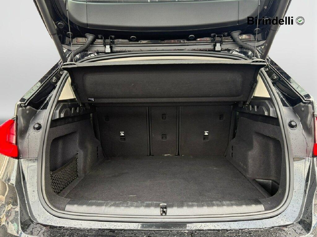 BMW X1 sdrive20i mhev 48V auto