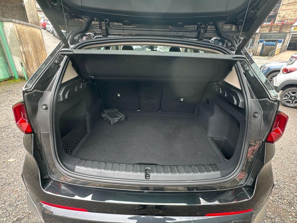 BMW iX1 edrive 20 X-Line