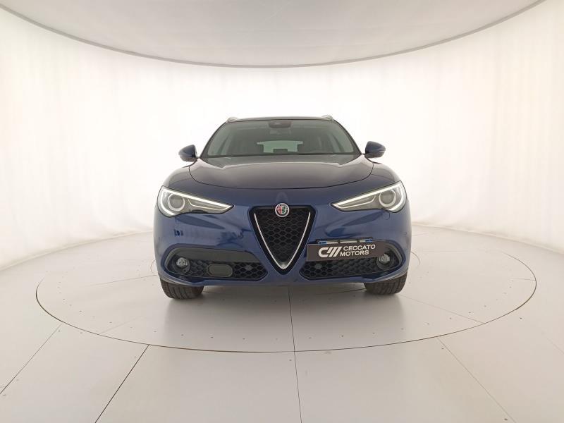 Alfa Romeo Stelvio 2.2 t Executive Q4 210cv auto