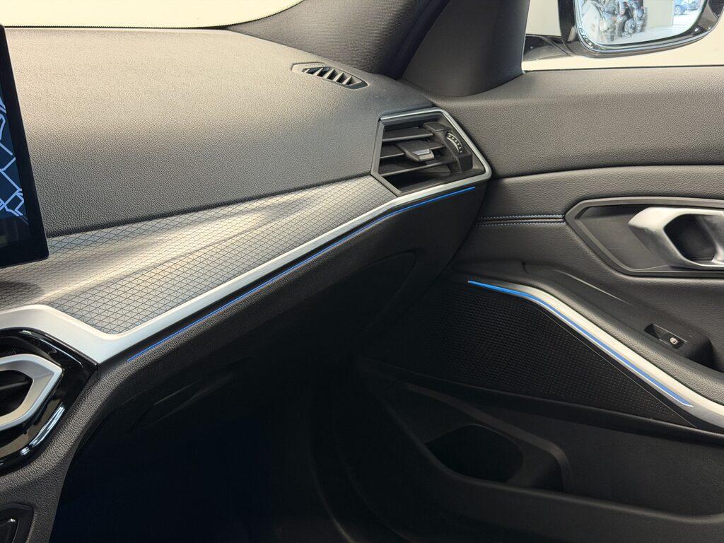 BMW Serie 3 318d Touring mhev 48V Msport auto