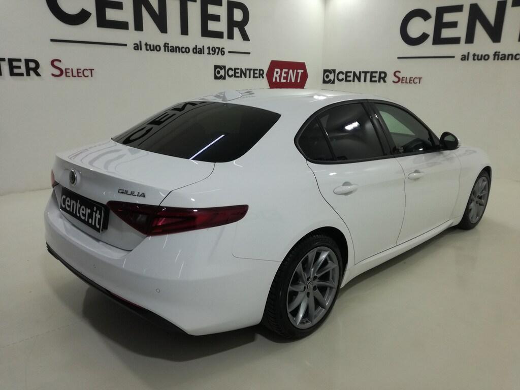 Alfa Romeo Giulia 2.2 t Giulia 150cv auto