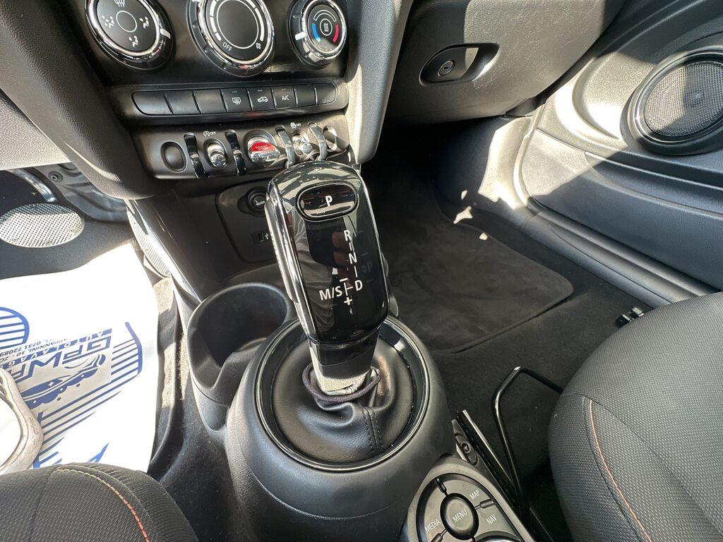 Mini Cooper D Cabrio 1.5 Cooper D Boost Auto