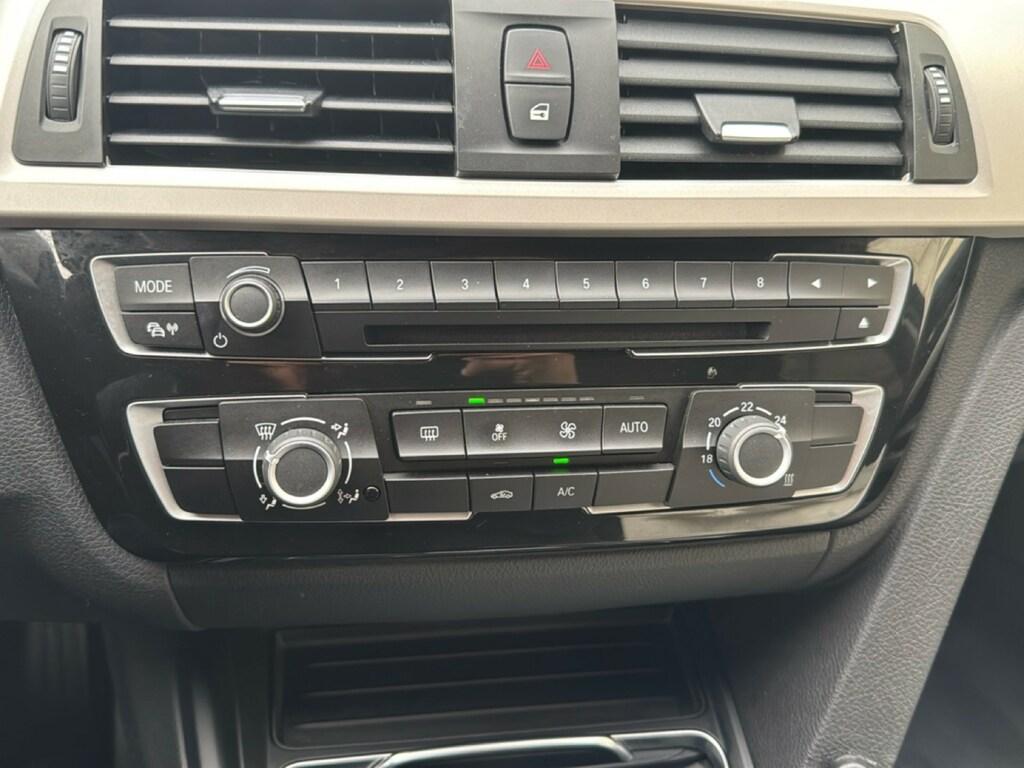BMW Serie 3 318d Touring Business Advantage auto