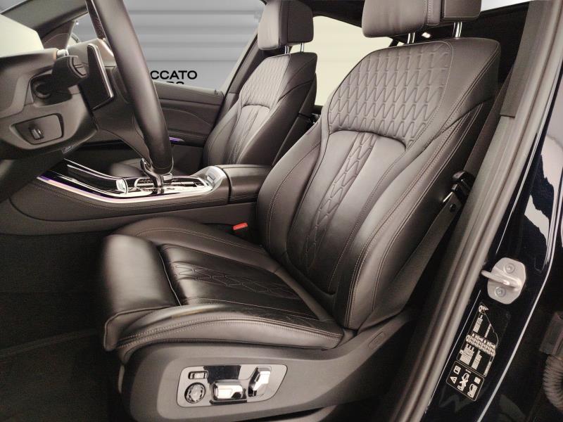 BMW X5 xdrive40d mhev 48V Msport auto