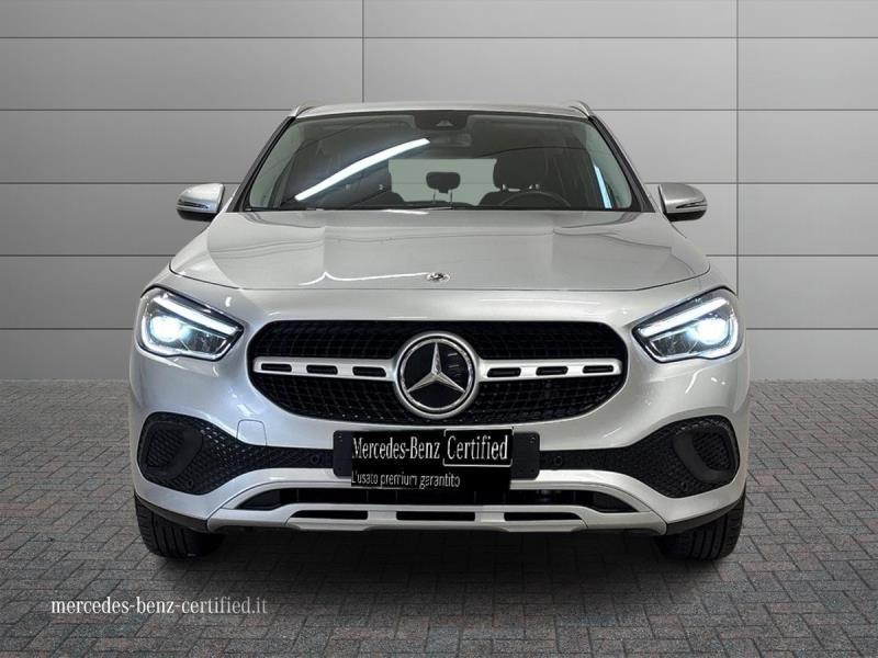 Mercedes GLA 200 d Business Extra auto