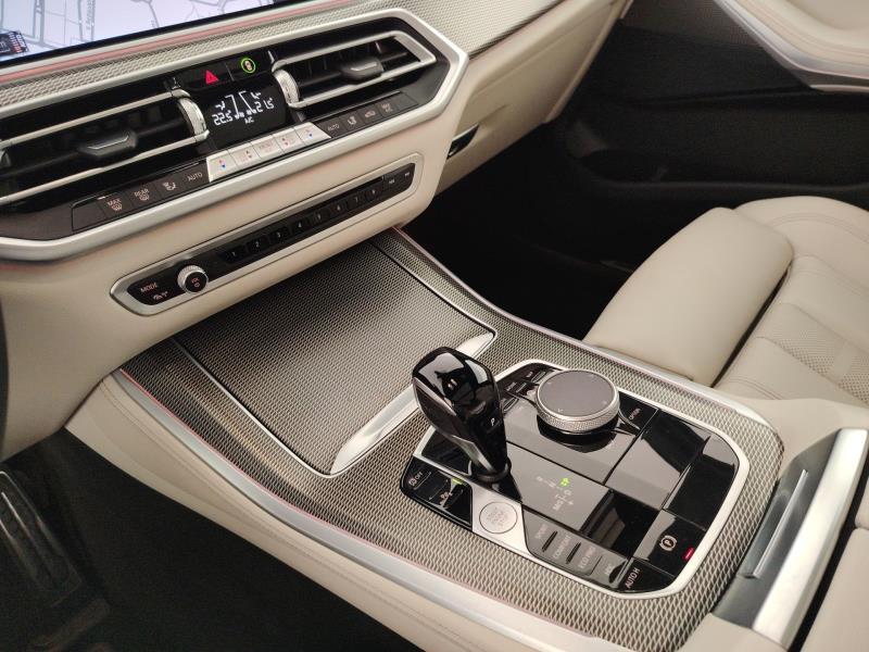 BMW X5 xdrive30d mhev 48V Msport auto