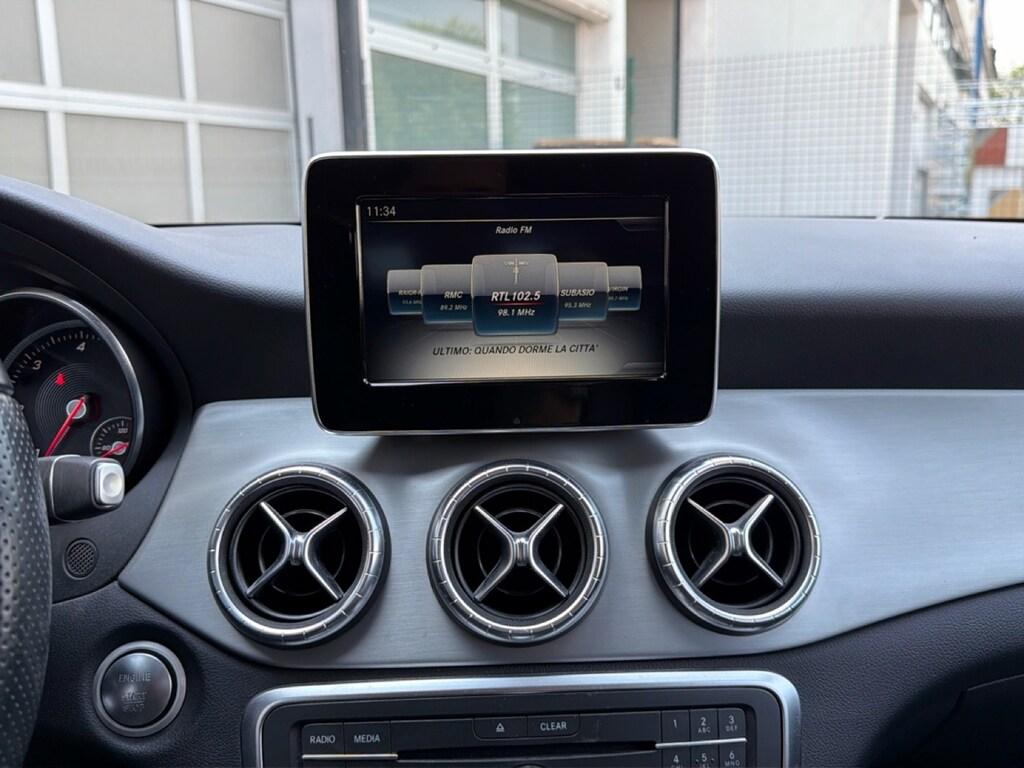 Mercedes CLA Shooting Brake 200 d Premium auto FL