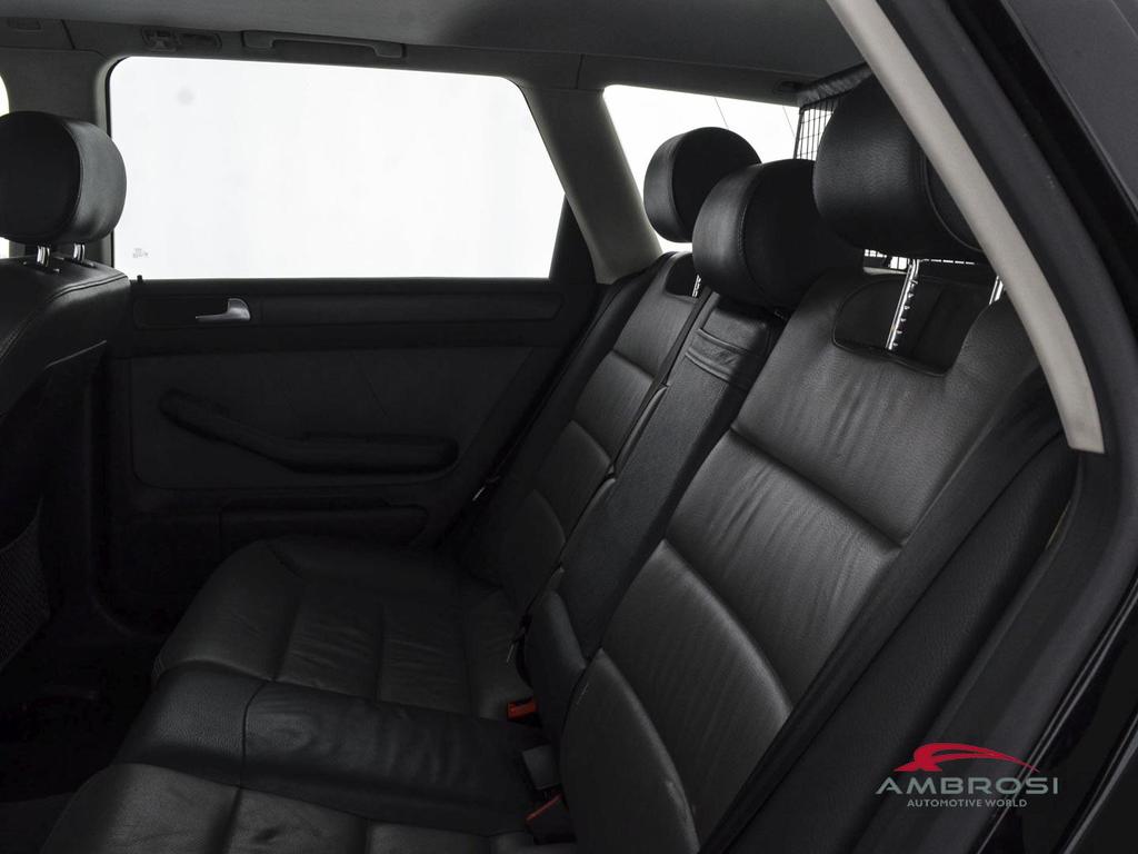 Audi Allroad 2.5 V6 tdi quattro tiptronic