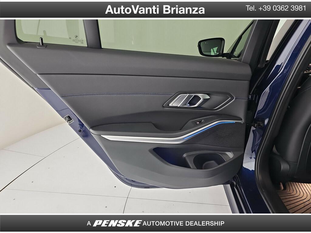 BMW Serie 3 320d Touring mhev 48V xdrive Msport auto