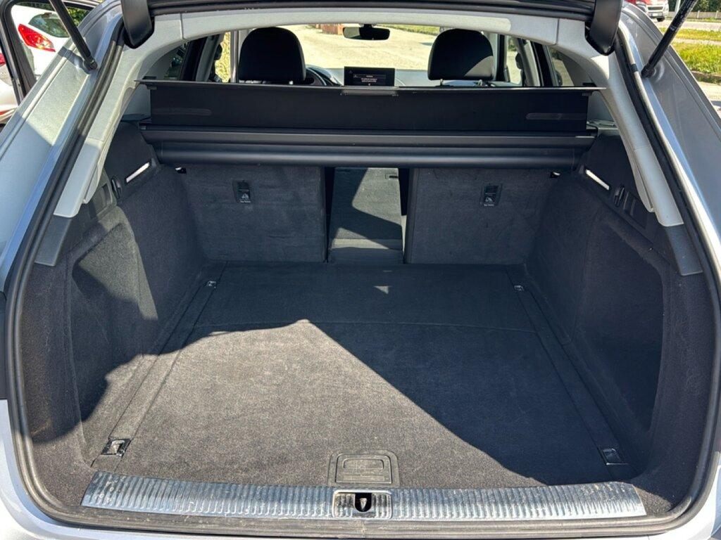 Audi A4 Allroad 40 2.0 tdi mhev Identity Contrast quattro 204cv s-tronic