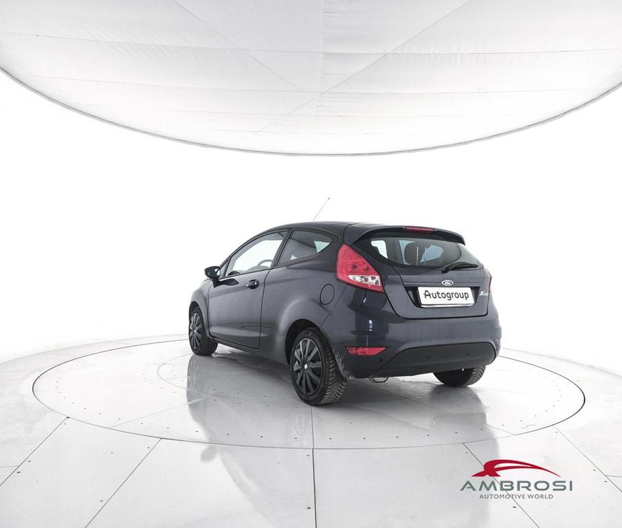 Ford Fiesta 1.2 16v + c/esp 82cv 3p E5