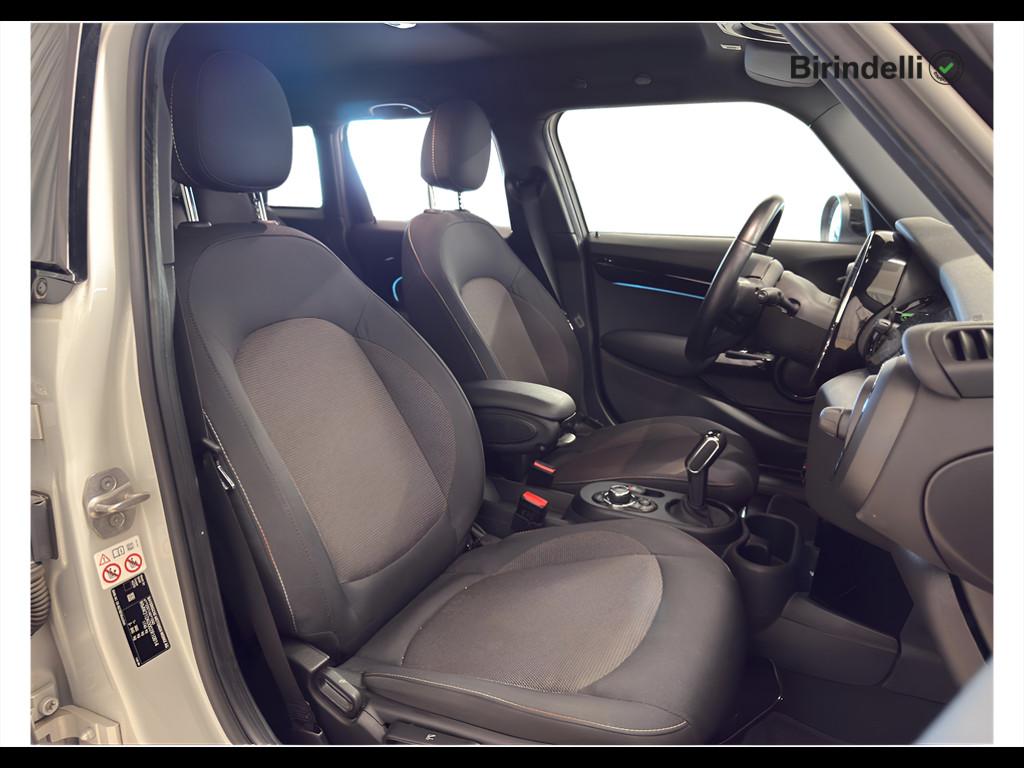 Mini Cooper 1.5 TwinPower Turbo Cooper Business DCT