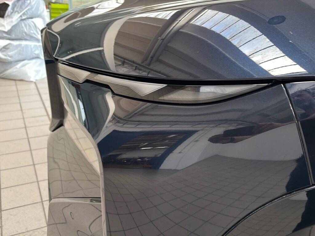 BMW XM 4.4 steptronic