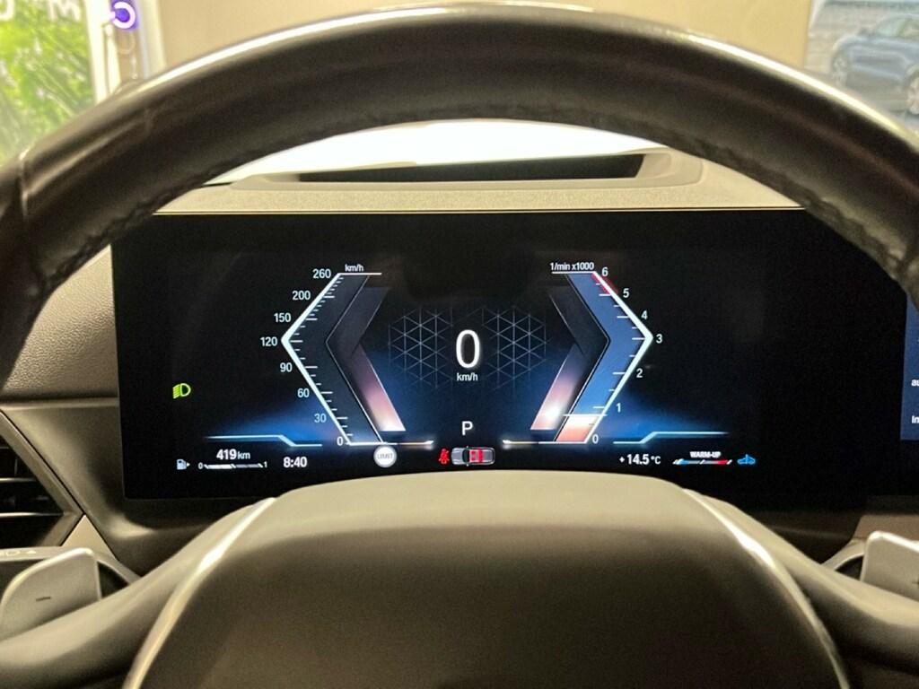 BMW Serie 3 318d Touring mhev 48V auto