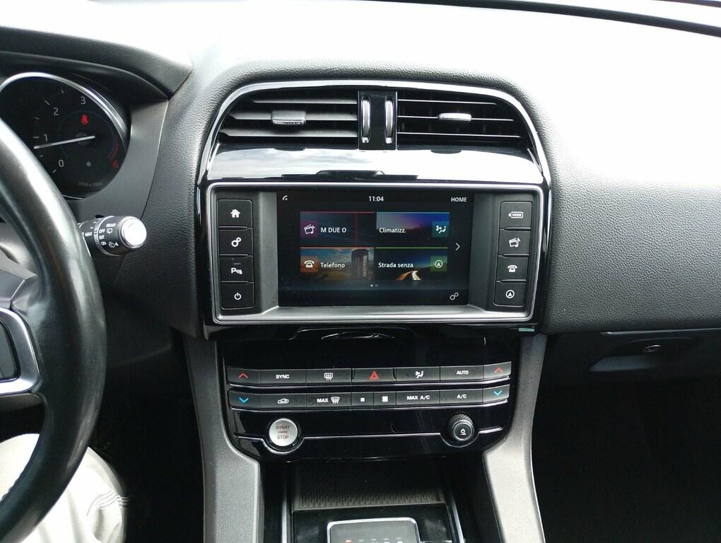 Jaguar F-Pace 2.0d i4 R-Sport awd 240cv auto my18