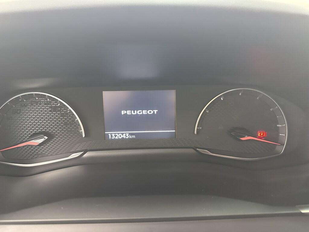 Peugeot 2008 1.5 bluehdi Allure Navi Pack s&s 100cv