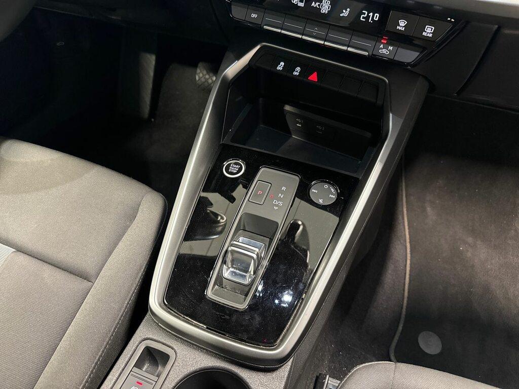 Audi A3 Sportback 35 2.0 tdi Business s-tronic