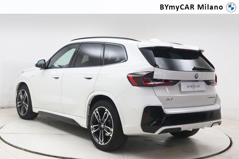 BMW X1 xdrive20d mhev 48V MSport Pro auto