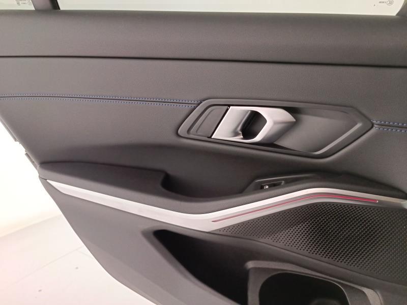 BMW Serie 3 320d mhev 48V Msport xdrive auto