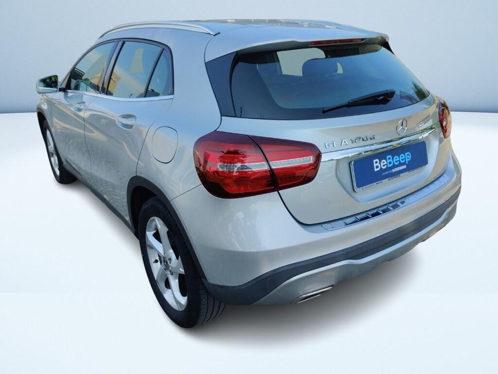 Mercedes GLA 180 d Sport auto