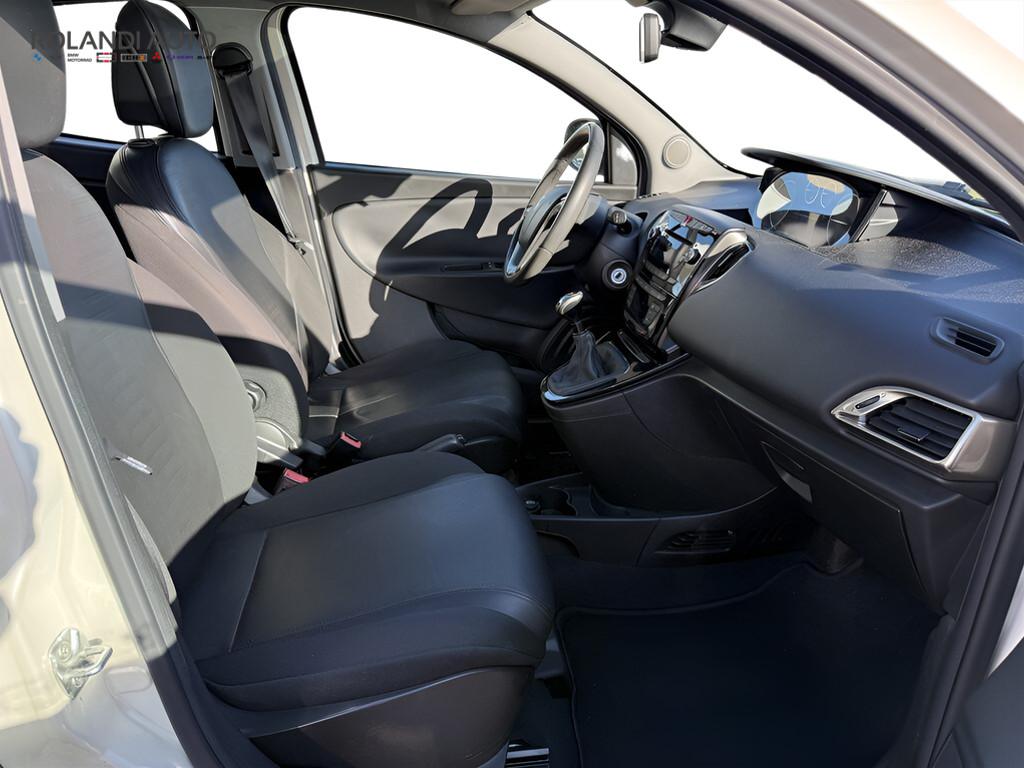 Lancia Ypsilon 1.3 mjt Platinum s&s 95cv E5+