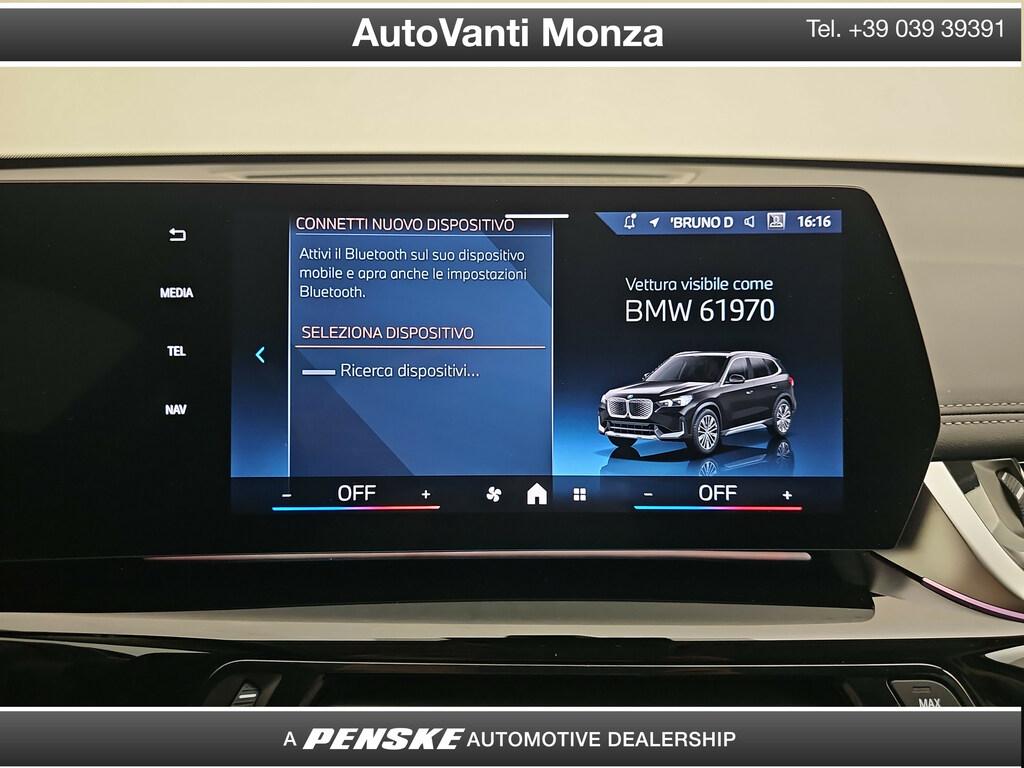 BMW iX1 edrive 20 X-Line