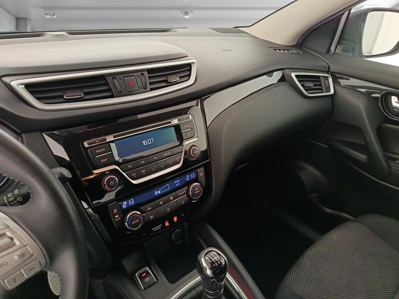 Nissan Qashqai 1.5 dci Tekna 110cv E6