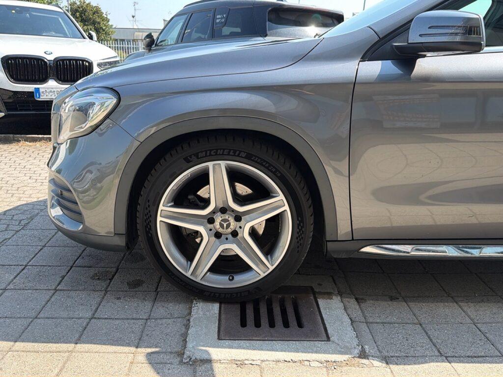 Mercedes GLA 220 d Premium 4matic auto