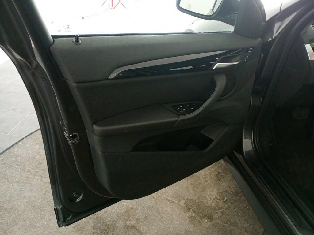 BMW X1 sdrive20i xLine auto