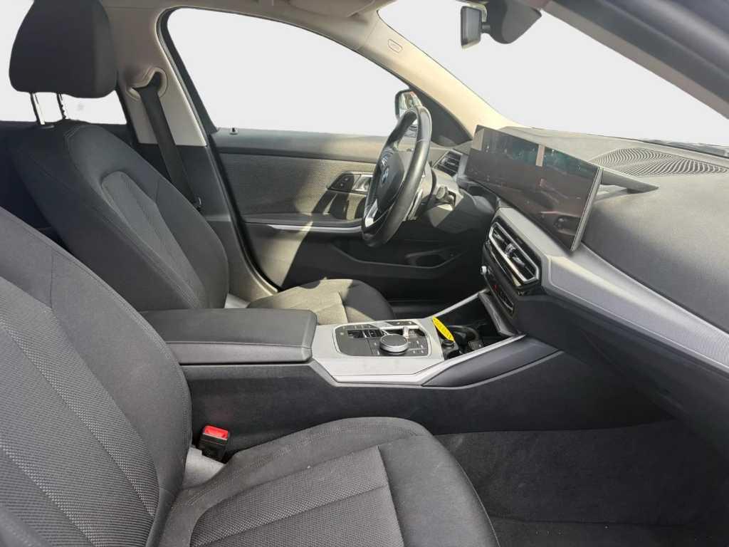BMW Serie 3 320d Touring mhev 48V auto