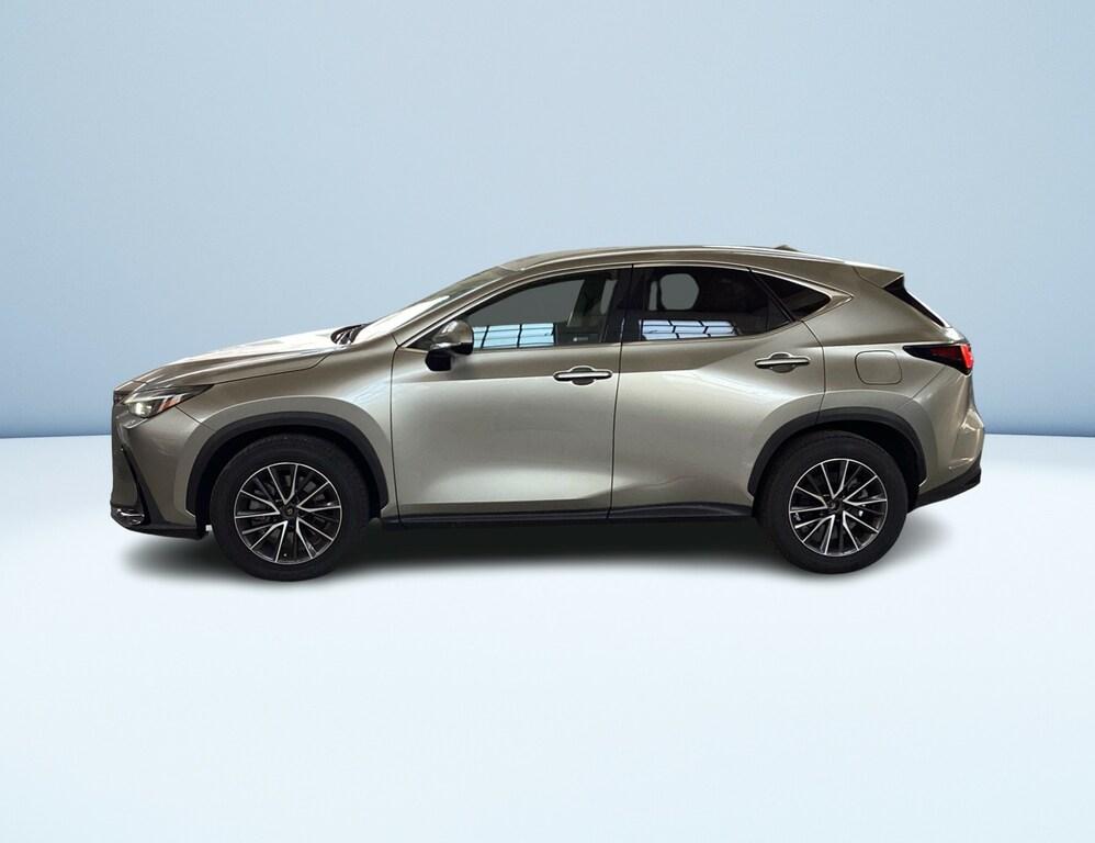 Lexus NX 2.5 plug-in Premium 4wd e-cvt