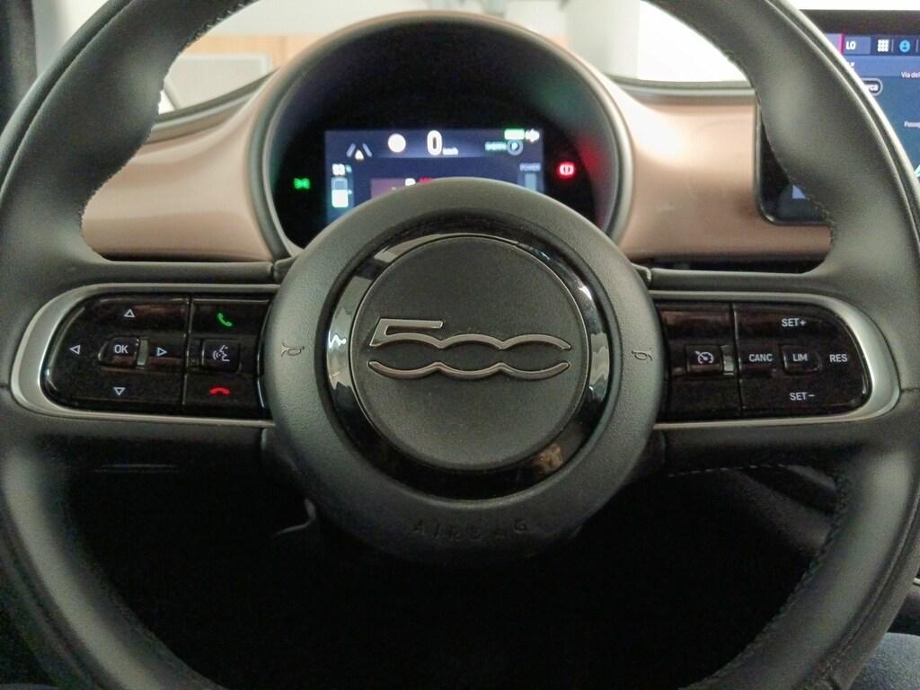Fiat 500 e La Prima