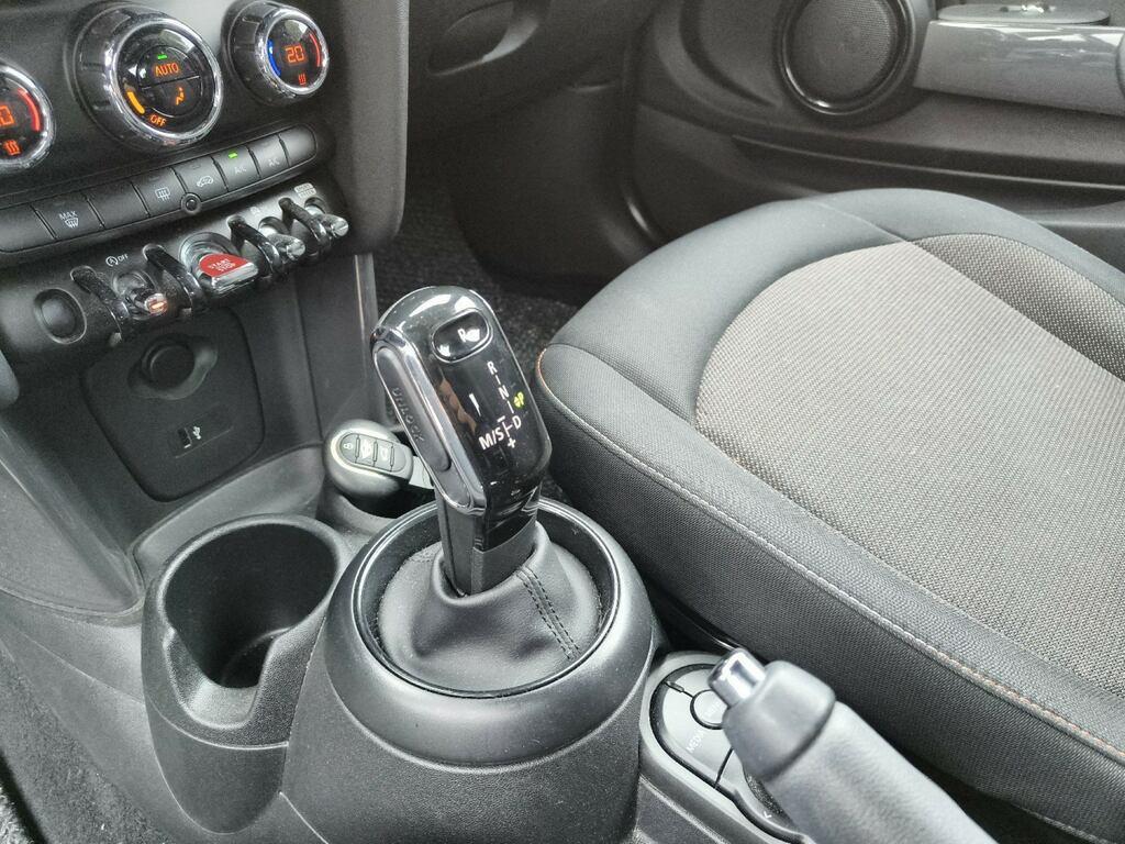 Mini Cooper D 1.5 TwinPower Turbo Cooper D DCT