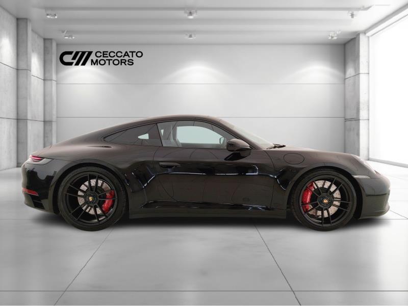 Porsche 911 Coupe 3.0 Carrera GTS auto